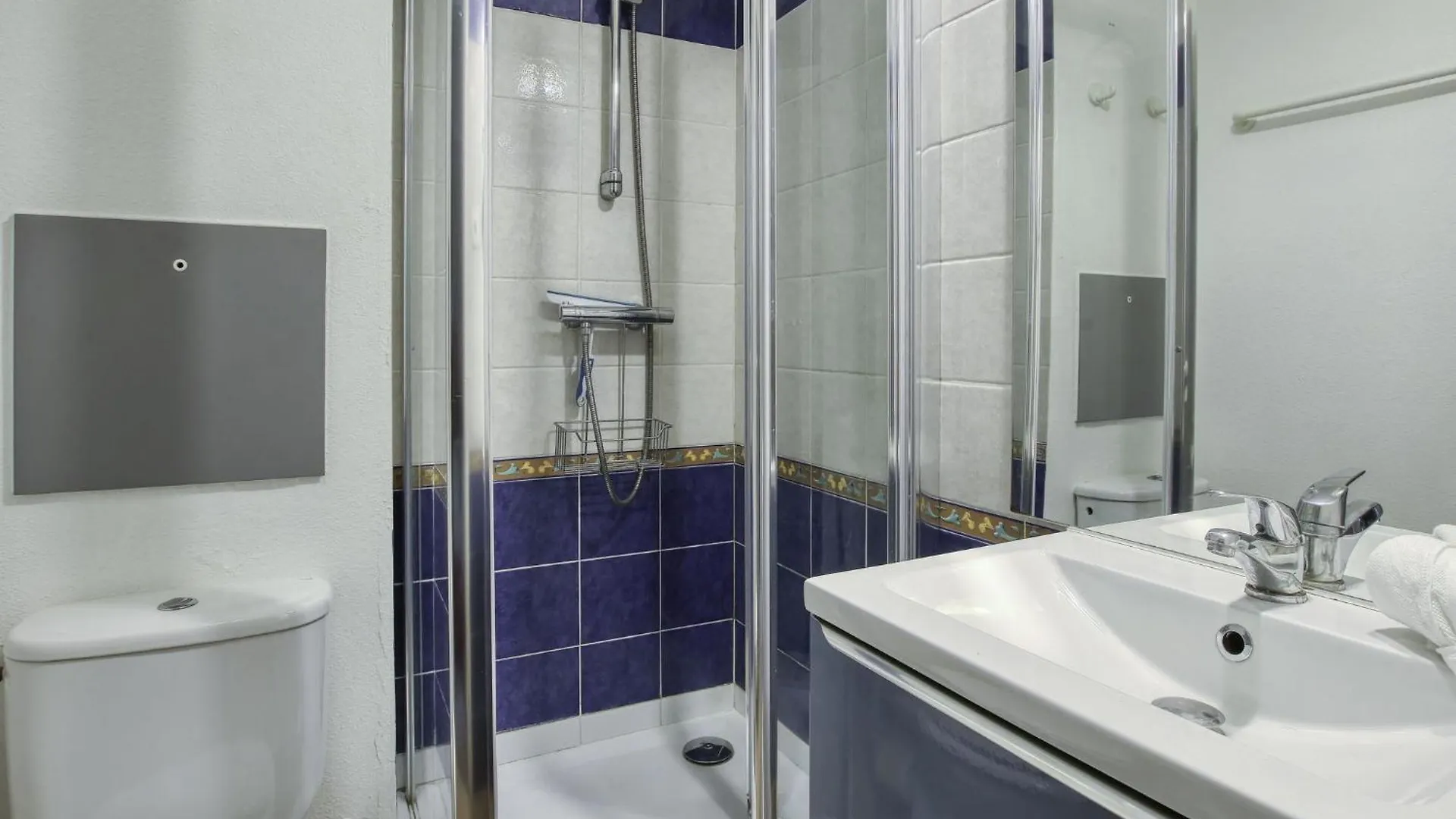 Apartment Les Rivages De Coudouliere-2 By Interhome Six-Fours-les-Plages